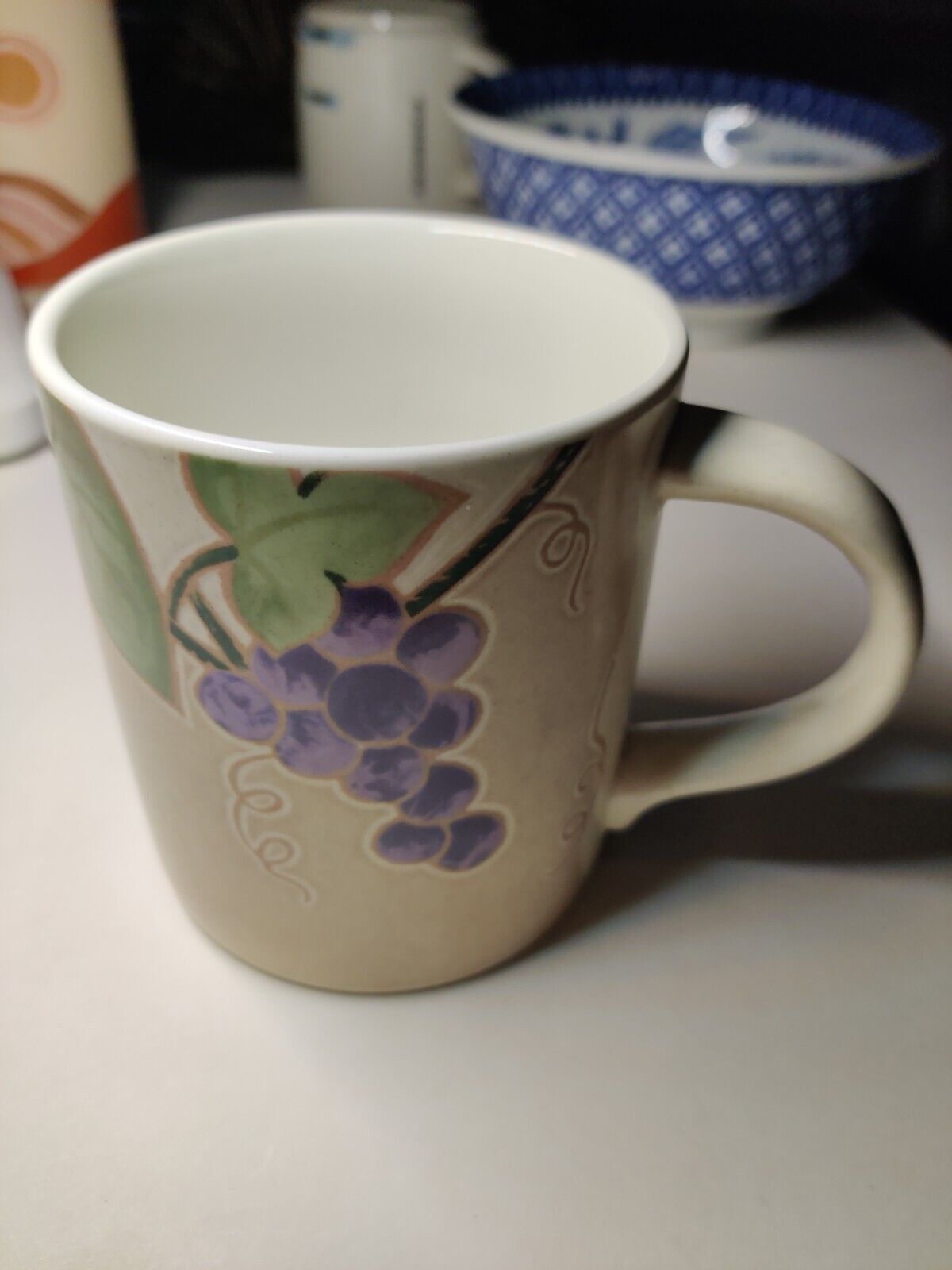 Mikasa Chablis Mug 2613112 New. Wine Grapes Rare