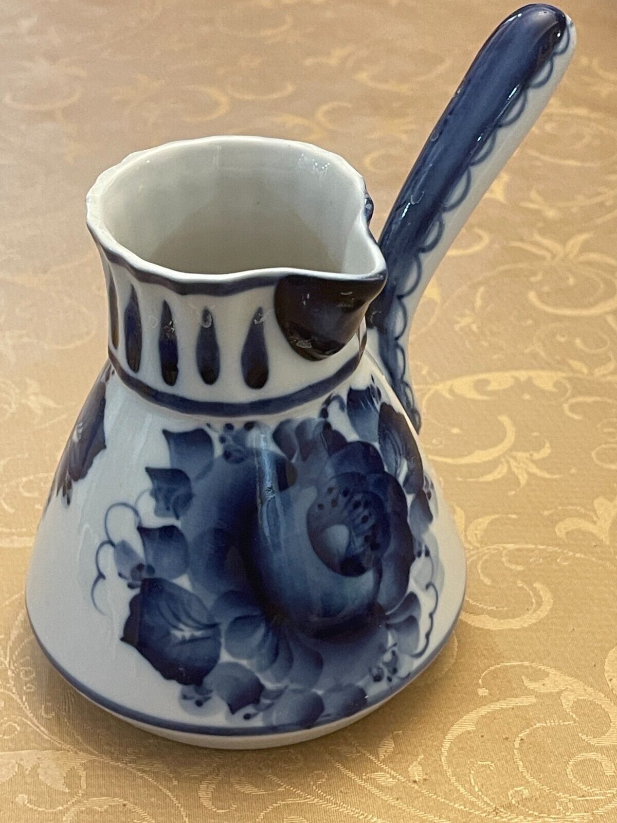 Gzhel  Vintage Hand Painted  Russian porcelain coffer pot jazva maker  Signed