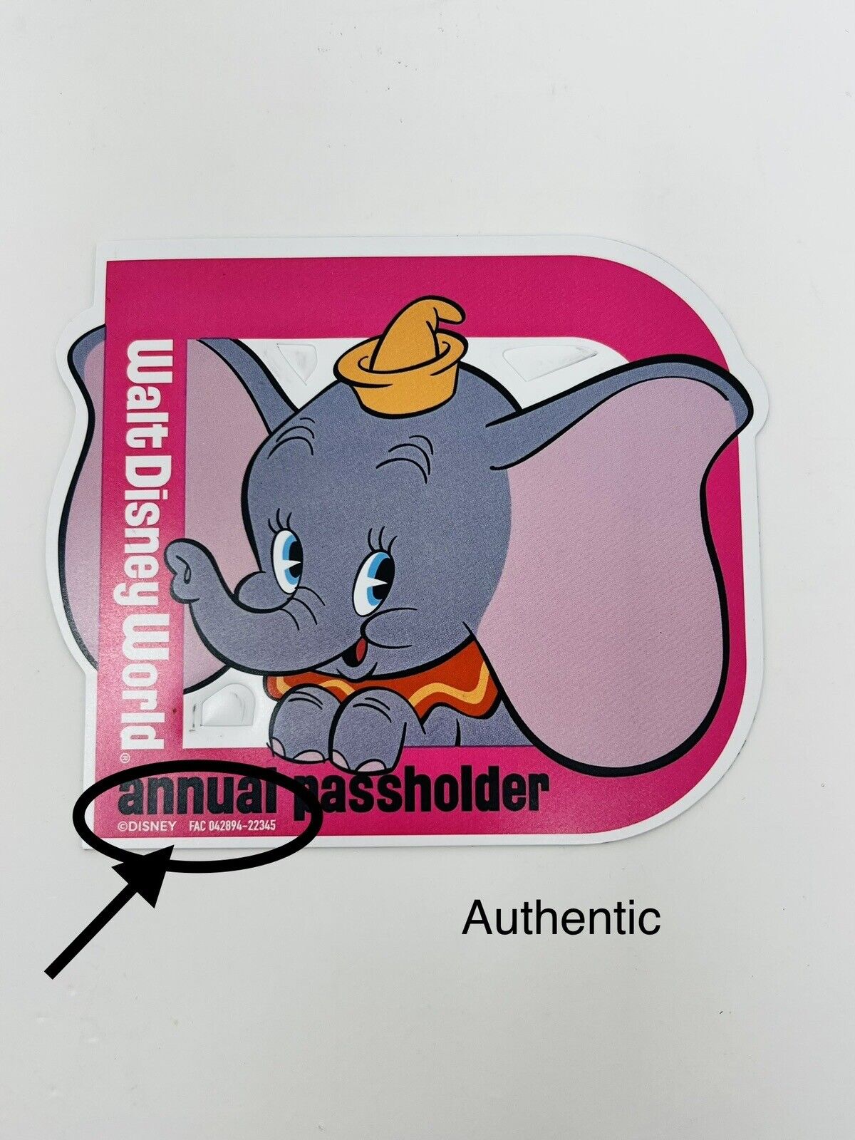 Disney Parks 2023 Dumbo The Flying Elephant Annual Passholder Exclusive Magnet