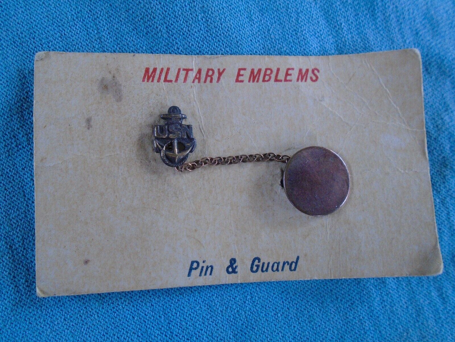 WWII sweet heart jewelry, military emblems card with Navy pin & Guard