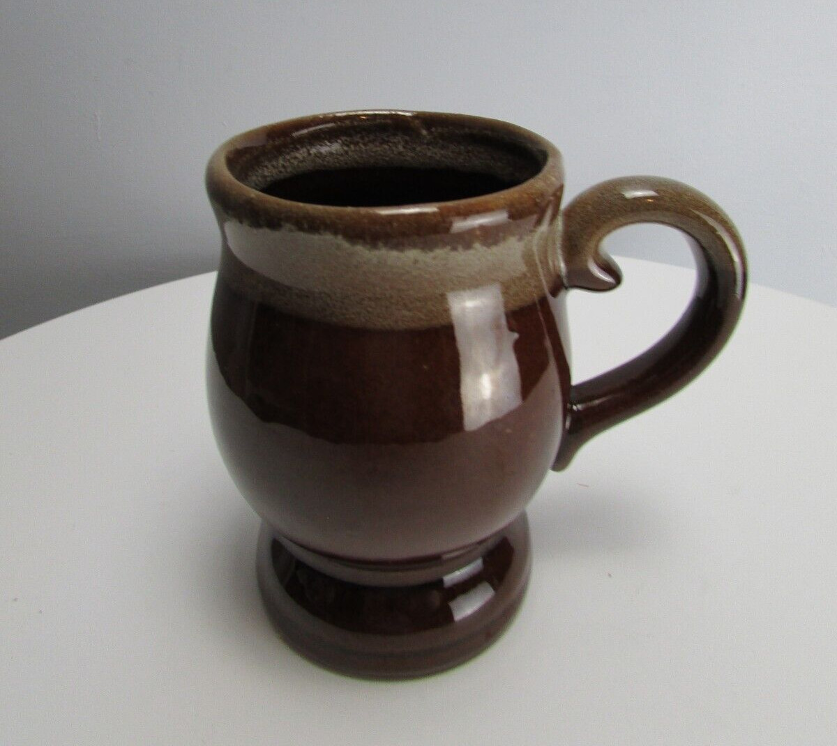 Vintage Drip Glazed Pot Belly Brown Ware Mugs Made in Taiwan
