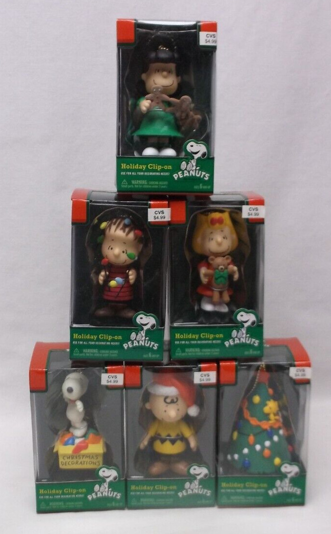 Peanuts Holiday Clip-on Figures Group of 6