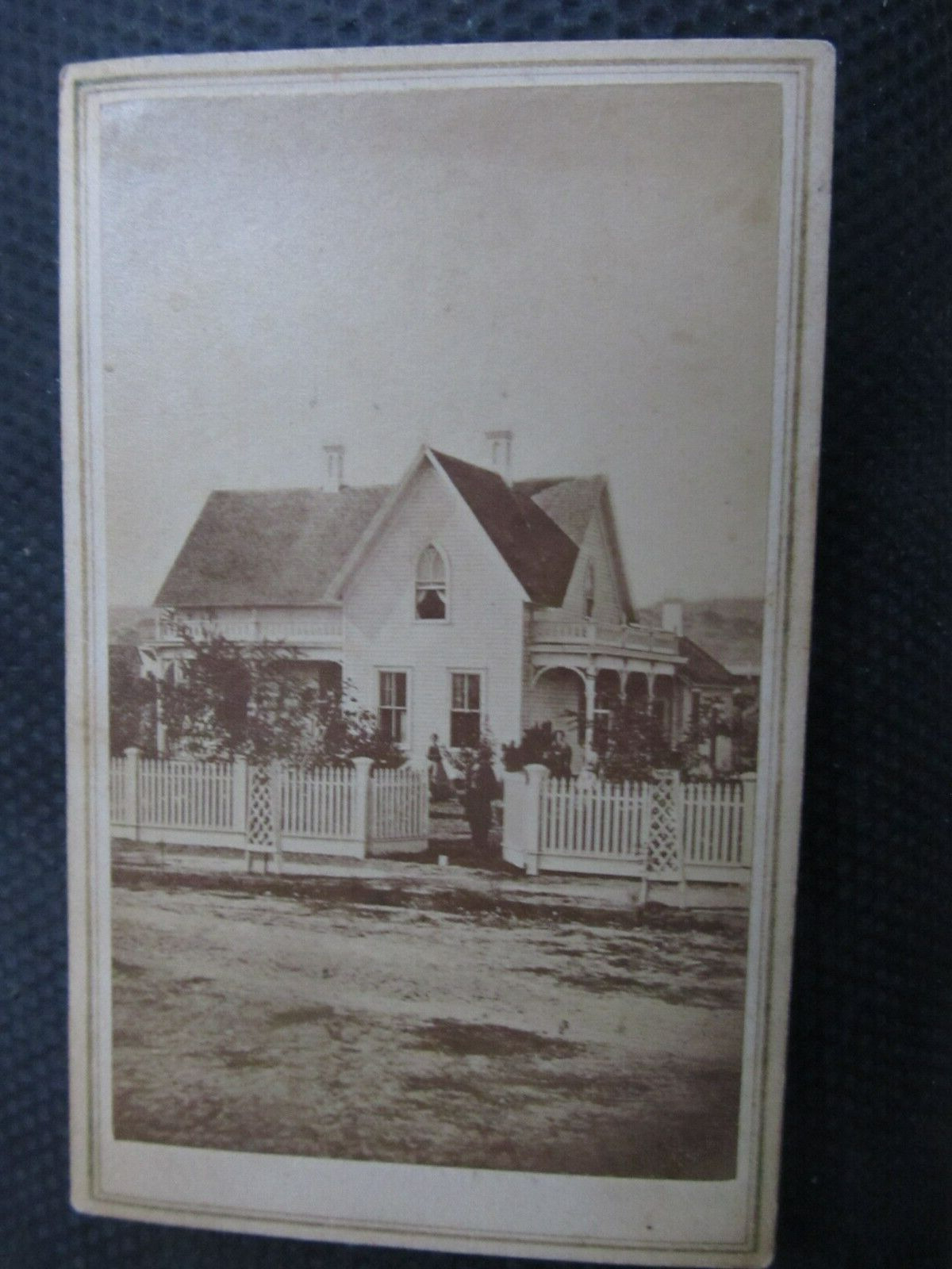 Very Early Antique IDENTIFIED 1860 Carte de Visite Outside Photo, Petaluma Calif