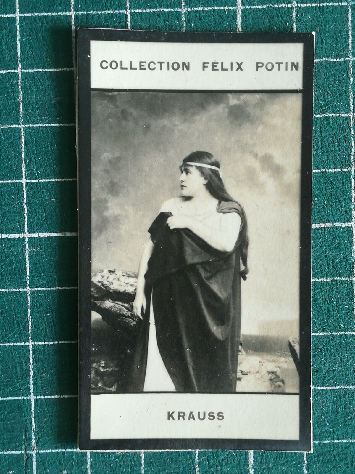 to028 photo FELIX POTIN 1st ALBUM 1902 artist France Gabrielle Krauss
