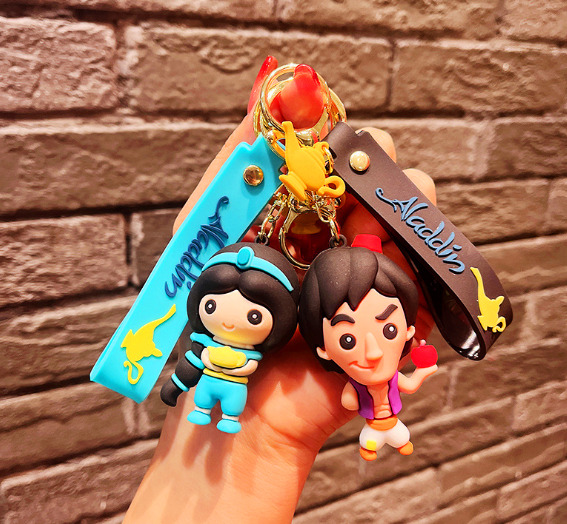 2PCS/SET New Disney Aladdin & Jasmine 3D PVC Hanger Pendant Keychains Key Rings