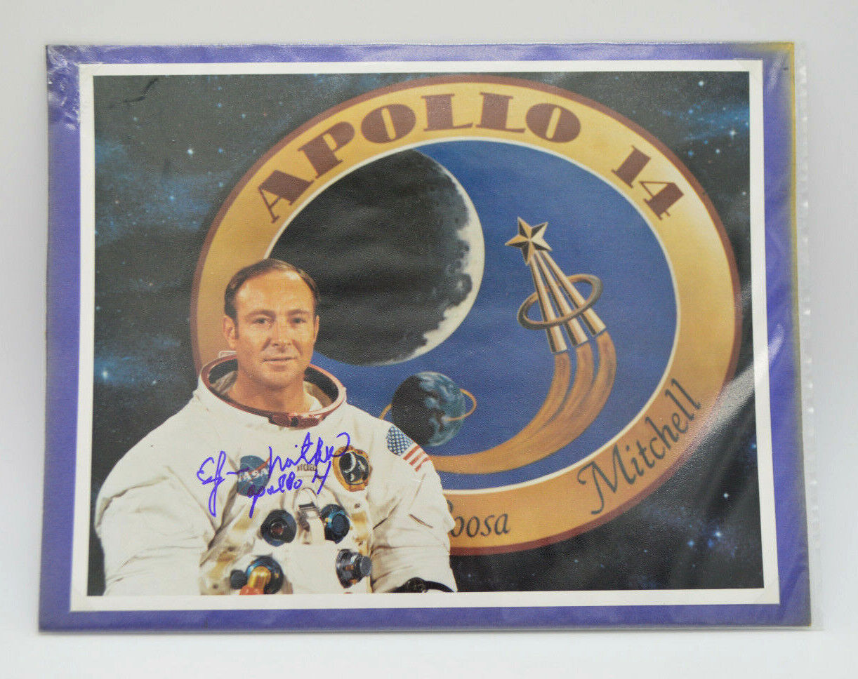 Edgar D. Mitchell Apollo 14 NASA Astronaut Moon Walker Signed 8x10 Photo Matted