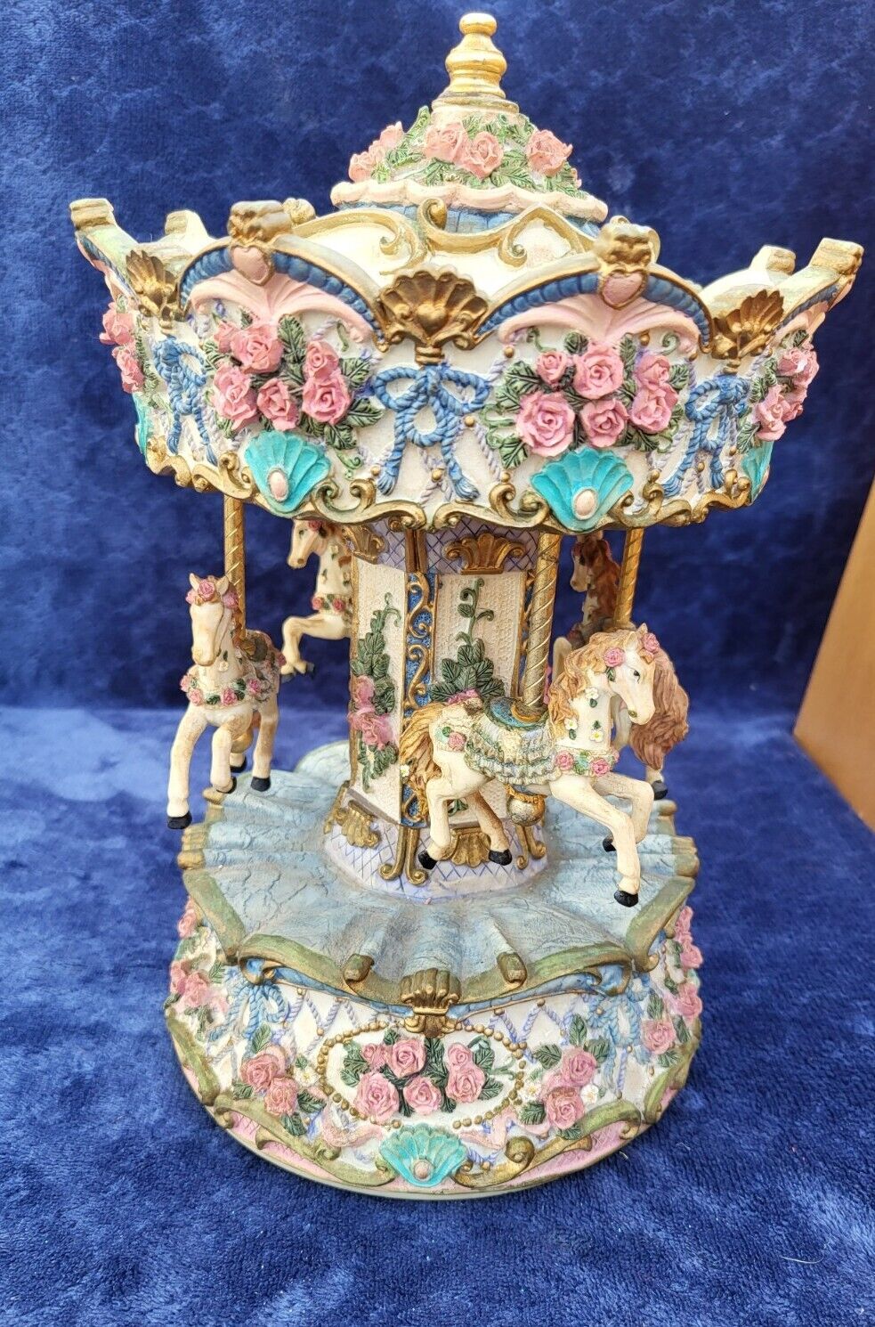 Vintage 1970\'s Victorian Style Swiss Rose 4-Horse Carousel Resin 