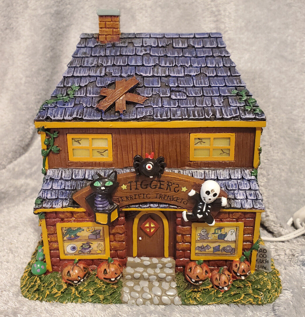 Pooh's Haunted Acre Halloween Hawthorne Village Tiggers Haunted Acres Toy Shoppe