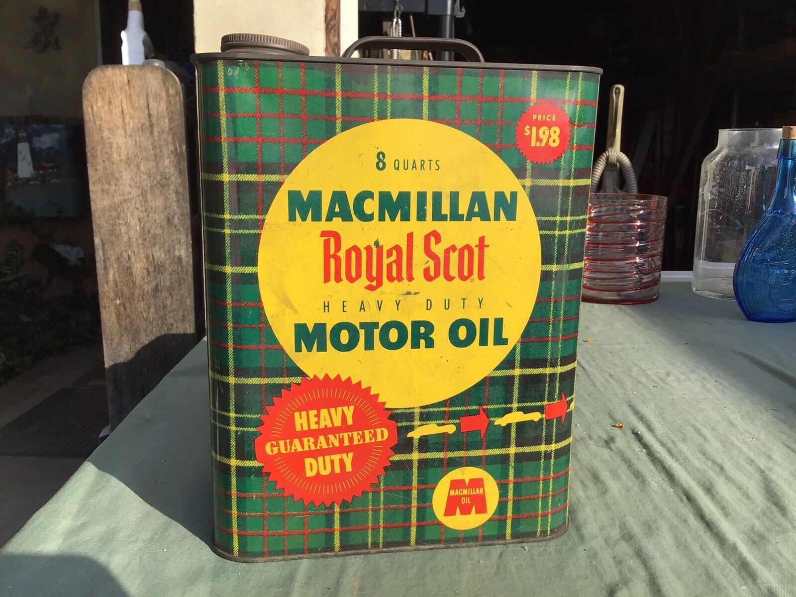 VINTAGE EARLY MACMILLAN ROYAL SCOT MOTOR OIL 2 GALLON CAN