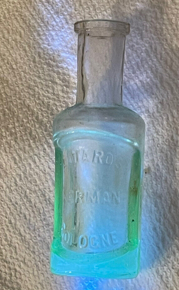 Antique Carr Lowrey Glass Bottle CLGCo Bitard’s German Cologne Perfume Vtg 3” UV