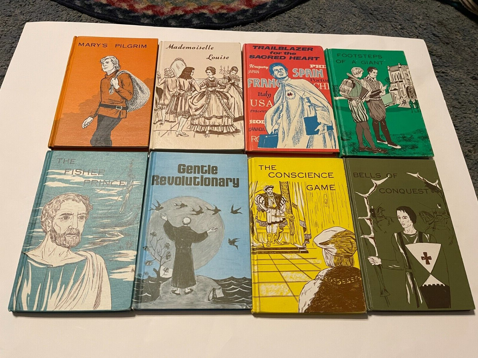 Rare Vintage child's book set from 1966 by The Daughters of St. Paul lot of 18