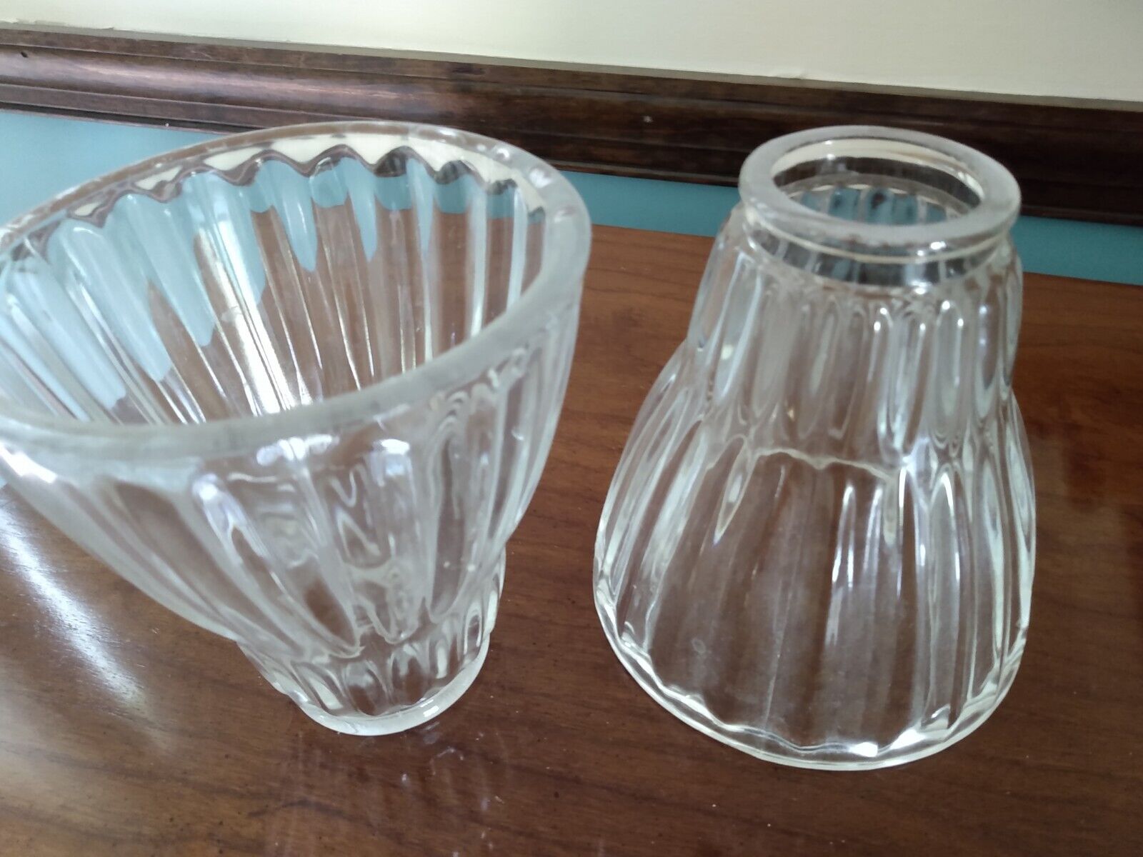 Pair Set 2 Vintage Heavy Glass Lampshades Fitter Shades Hurricane Lamp 