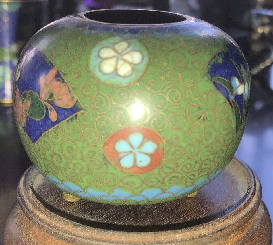 Small Japanese Cloisonne Enamel Jar