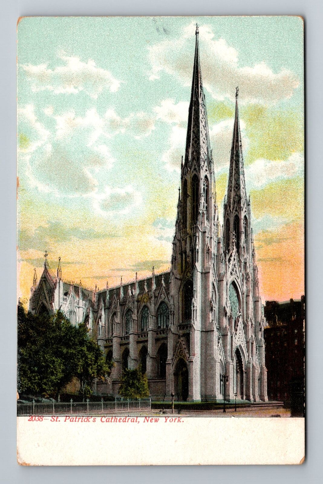 New York City NY,, St Patrick's Cathedral Vintage Souvenir Postcard