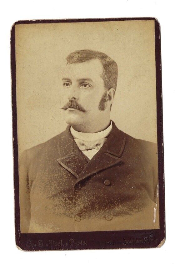 c1880s Dapper Well Dressed Mustache Man Washinngton New Jersey NJ Cabinet Card