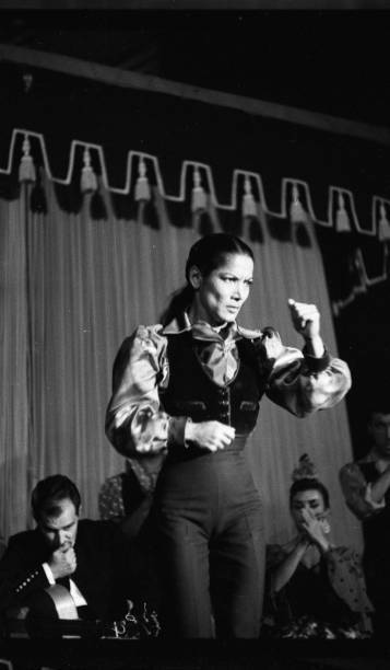 The flamenco dancer Carmen Amaya performs in Madrid 1960 OLD PHOTO 3