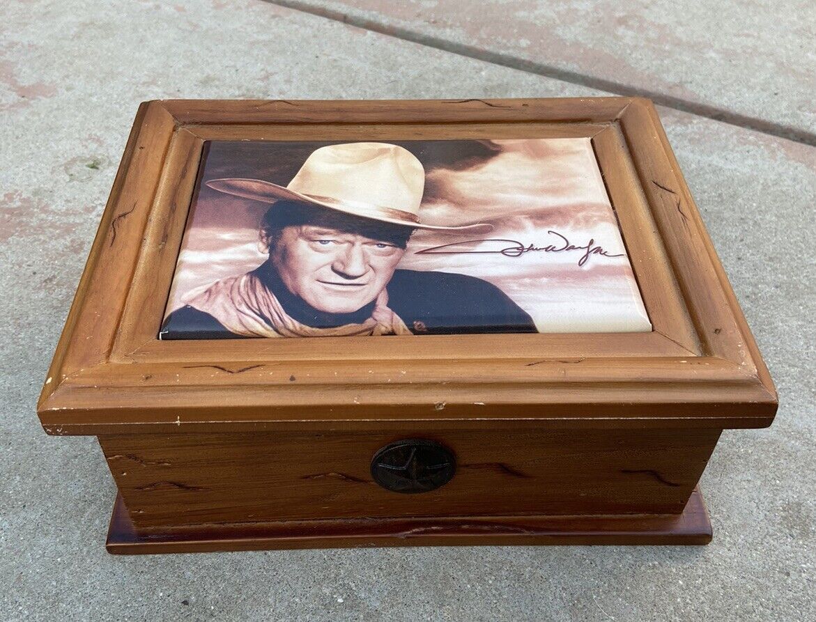 John Wayne Vintage Keep Sake (cigar box ) With Stamped Signature RARE