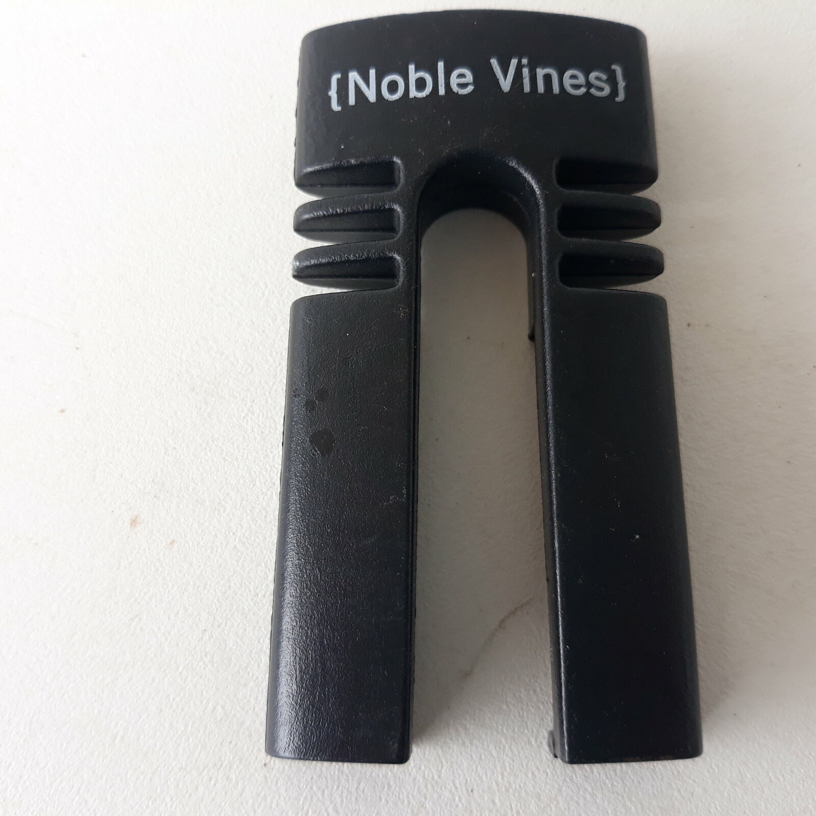 Noble Vines Wine Foil Cutter 3.25-Inch Long