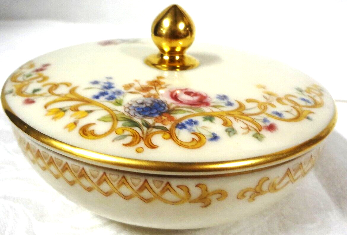 c1985-1989 LENOX QUEEN\'S GARDEN pattern 24K hand painted gold LIDDED BOX - w/TAG