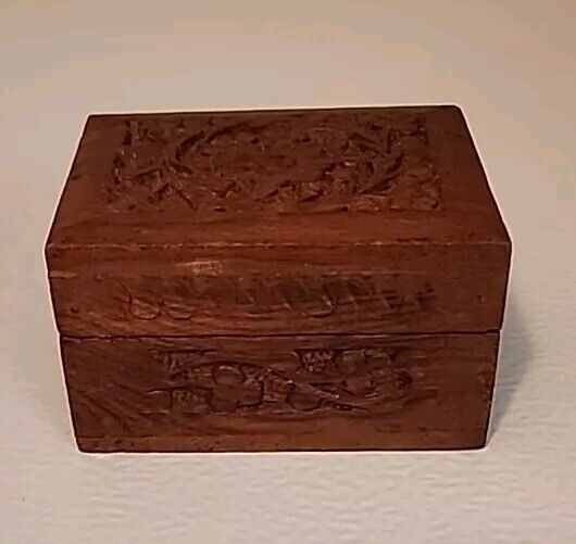 Vintage hand carved wooden trinket jewelry box, hinged, small