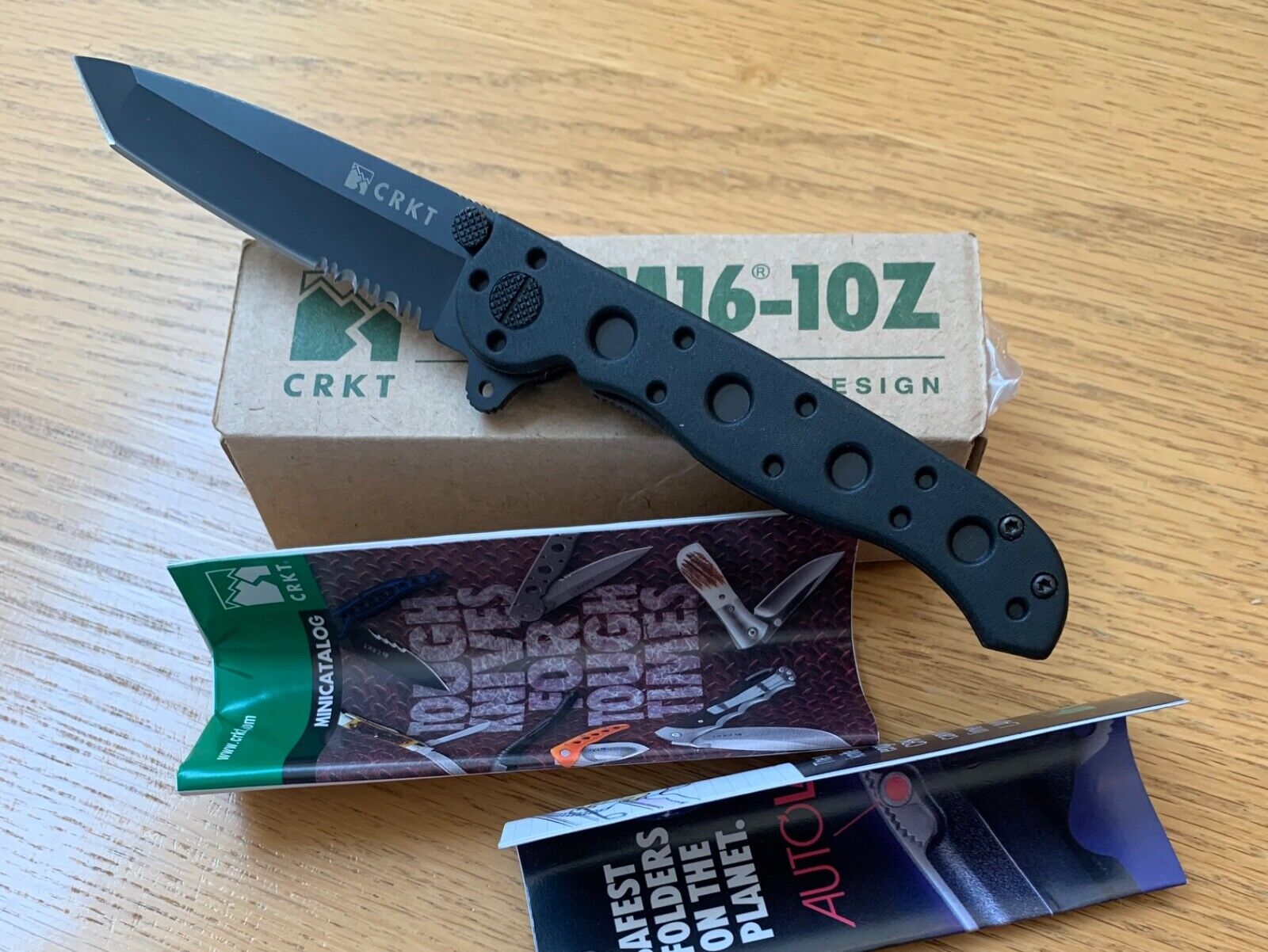CRKT M16-10Z BLACK BLADE KNIFE NEVER USED IN BOX   DRT2