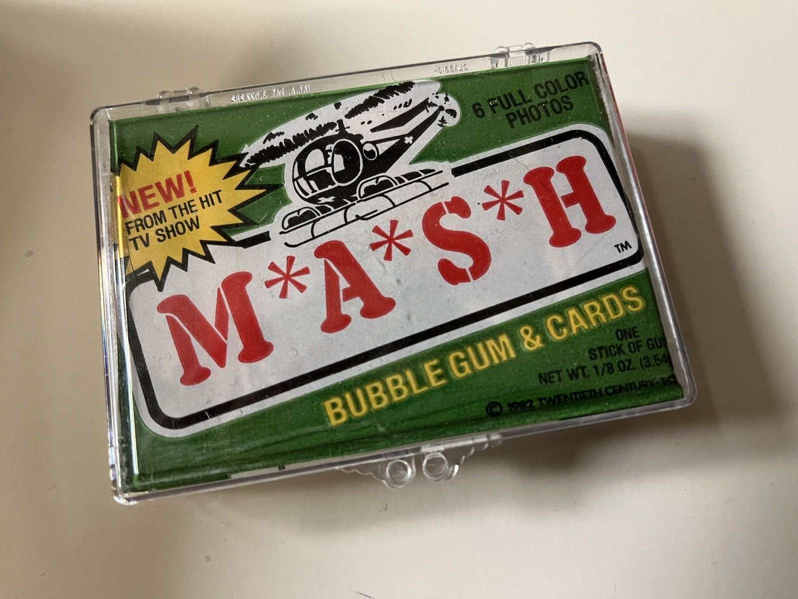 MASH  M*A*S*H 4077th TV Show Vintage Card Set 66 Cards Donruss 1982 NM