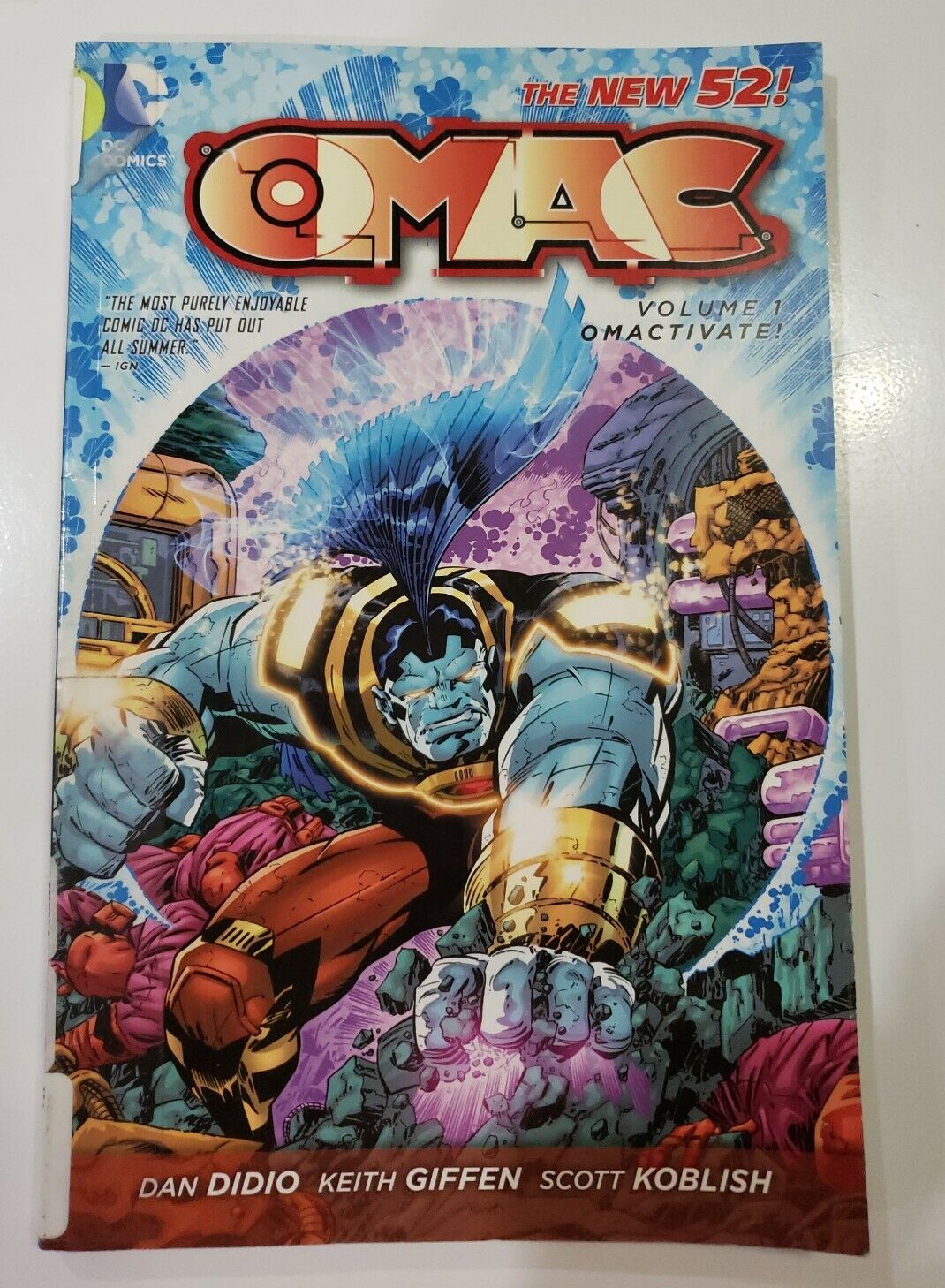 O. M. A. C. Vol. 1: Omactivate (the New 52) by Keith Giffen and Dan DiDio (2012