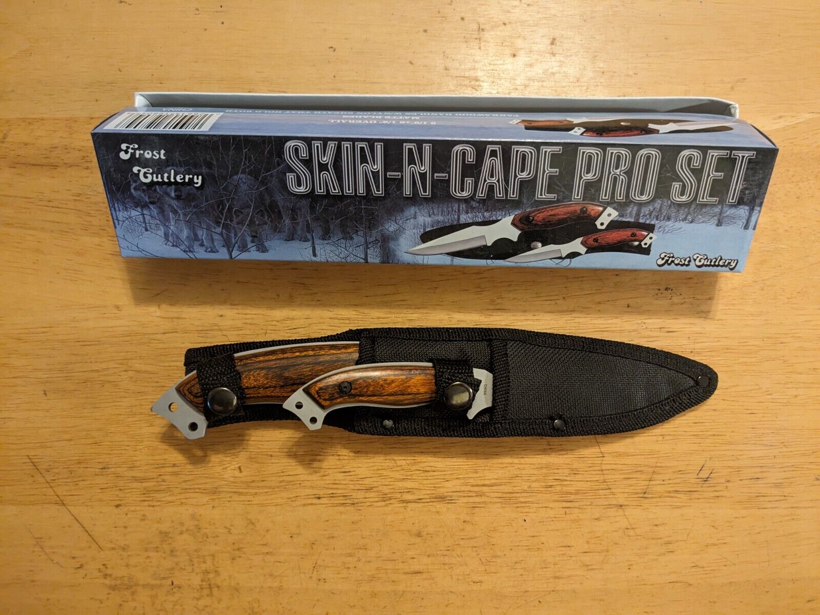 Frost Cutlery Skin-N-Cape Pro Set 2 Knife 15-830 6.5” & 9.5”