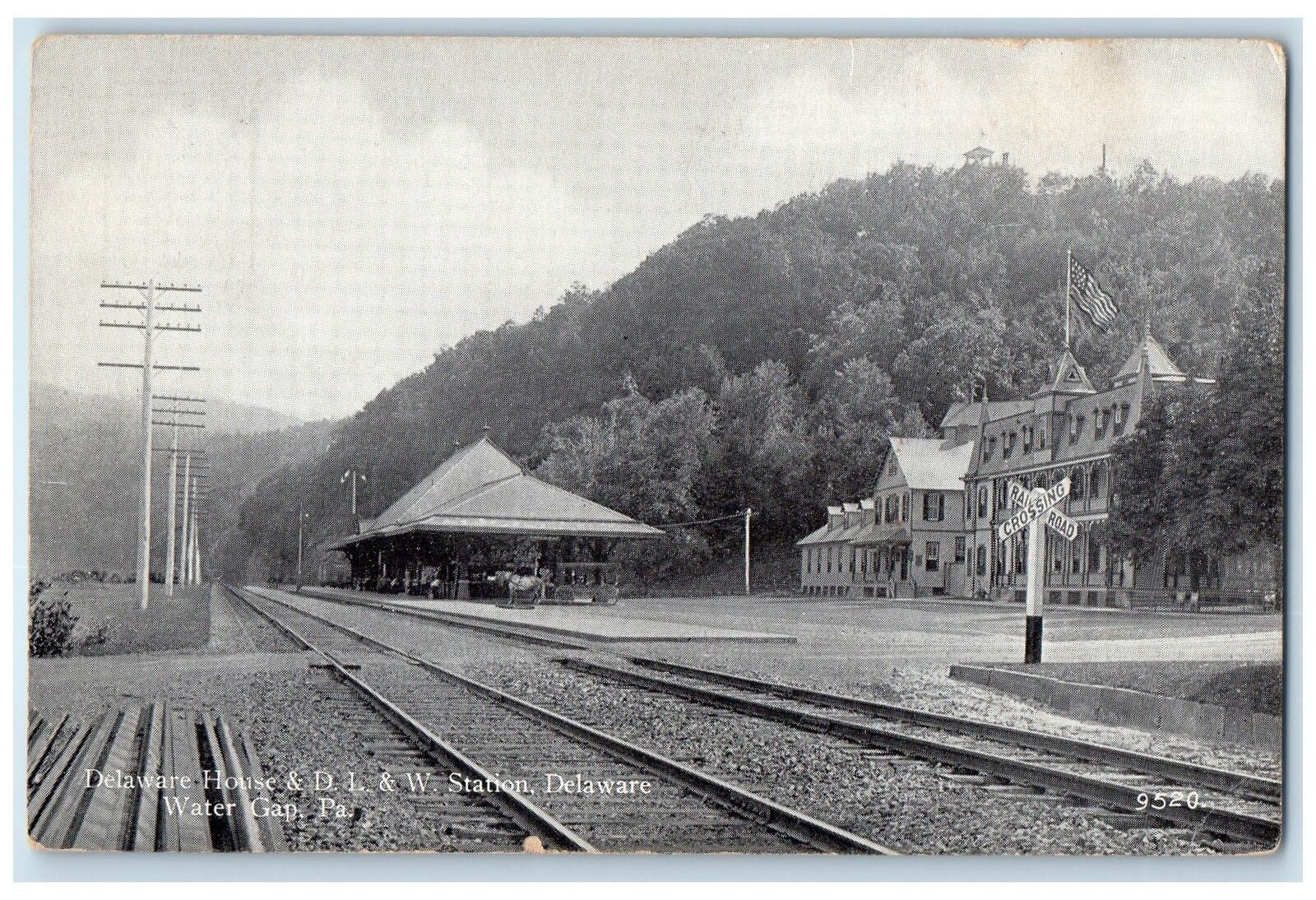 c1910's Delaware House And  D. L. And Station DE Water Gap PA Unposted Postcard
