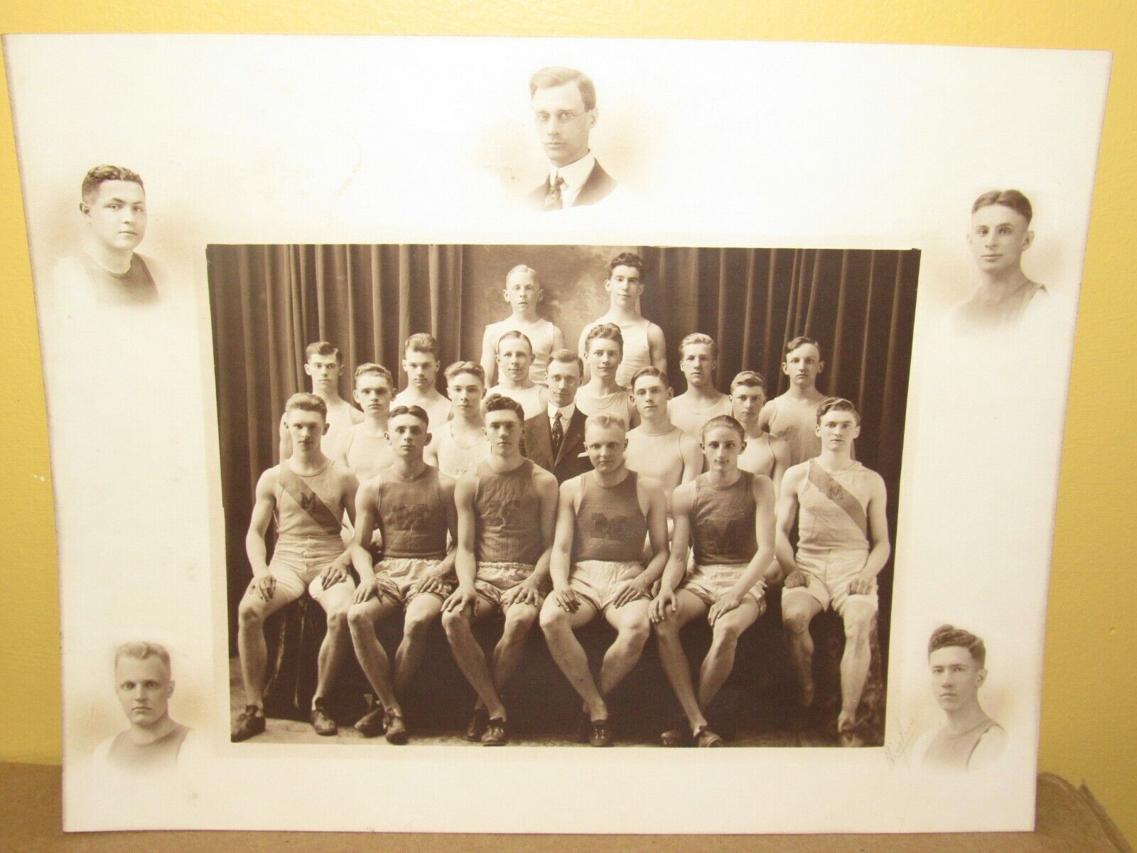 Young Men Manitoba College Sport Team Vintage Photo Frederick V. Bingham, Canada