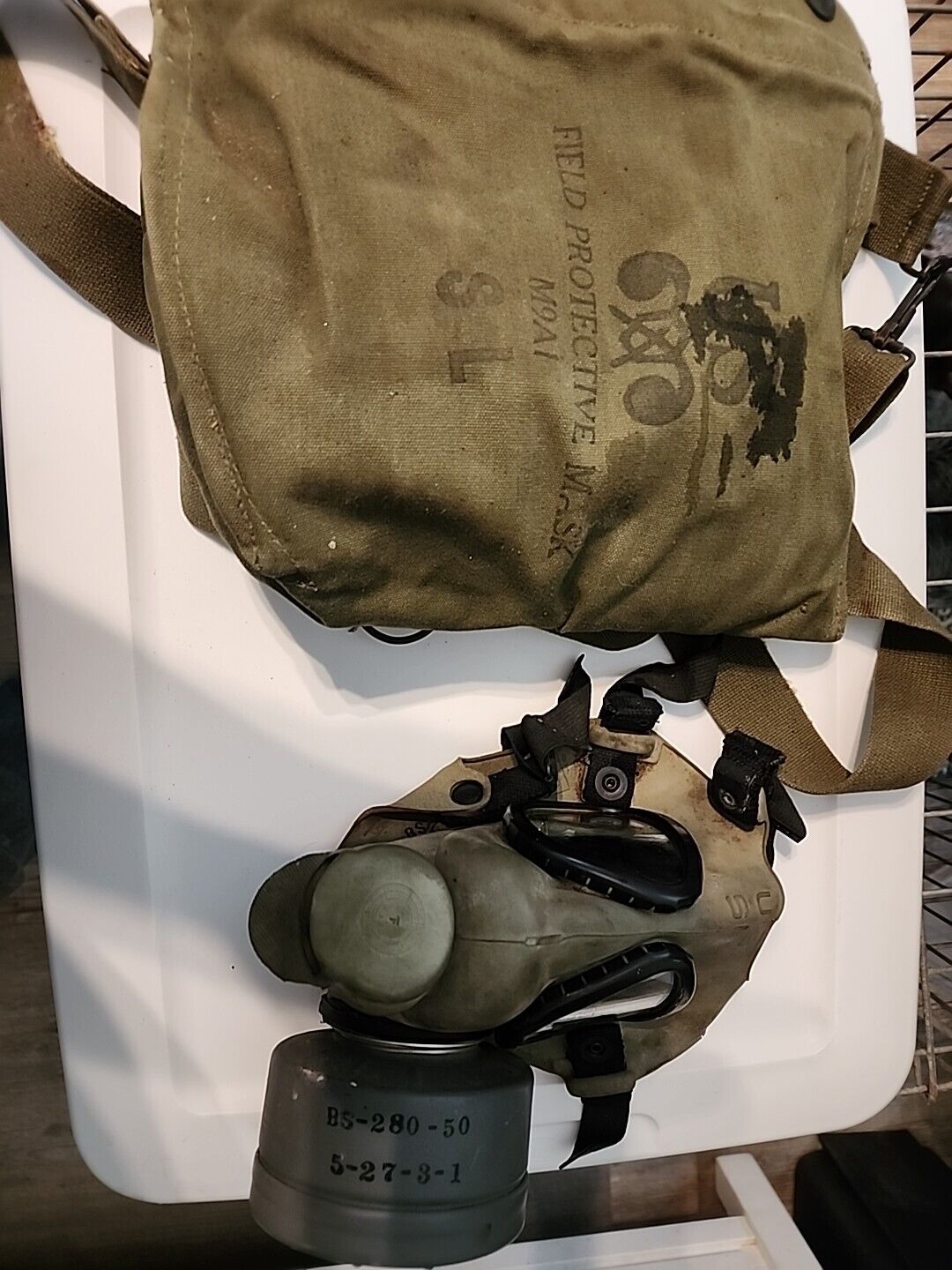Korea Era US Army USMC M9A1 Gas Mask w/Carry Bag  Filter Vintage