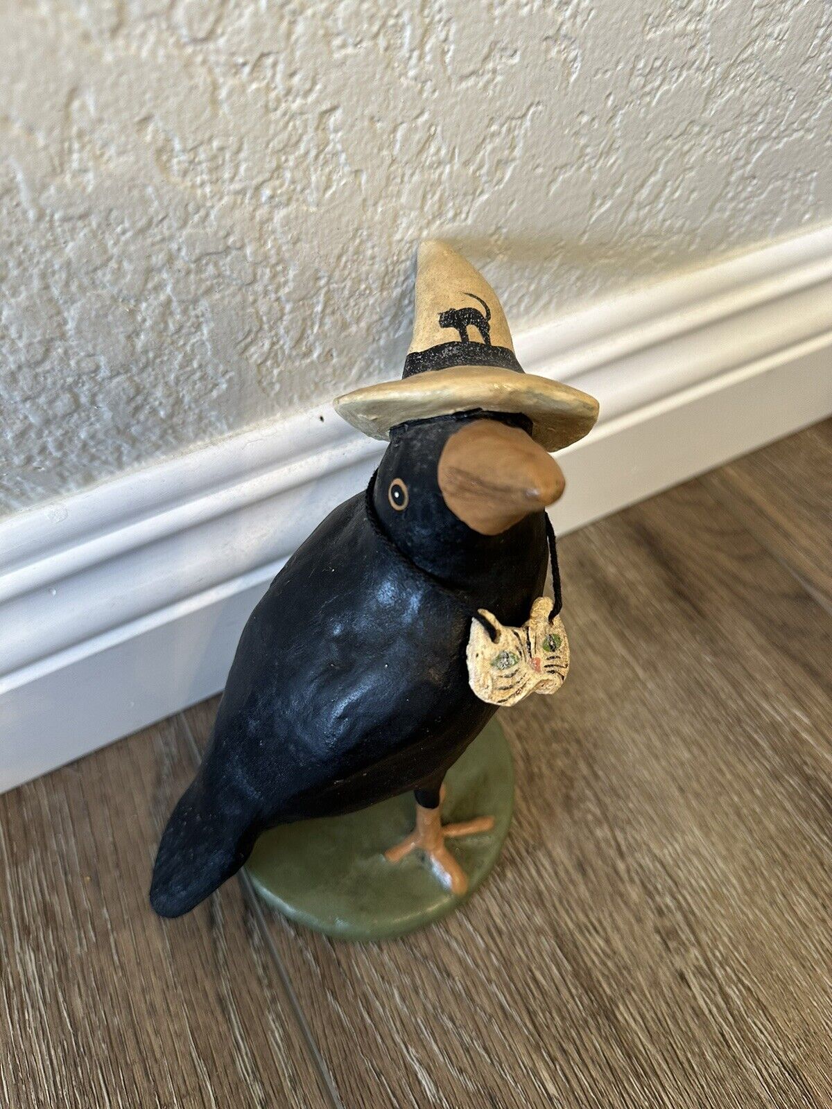 ESC Trading Co Halloween Crow Figurine ￼