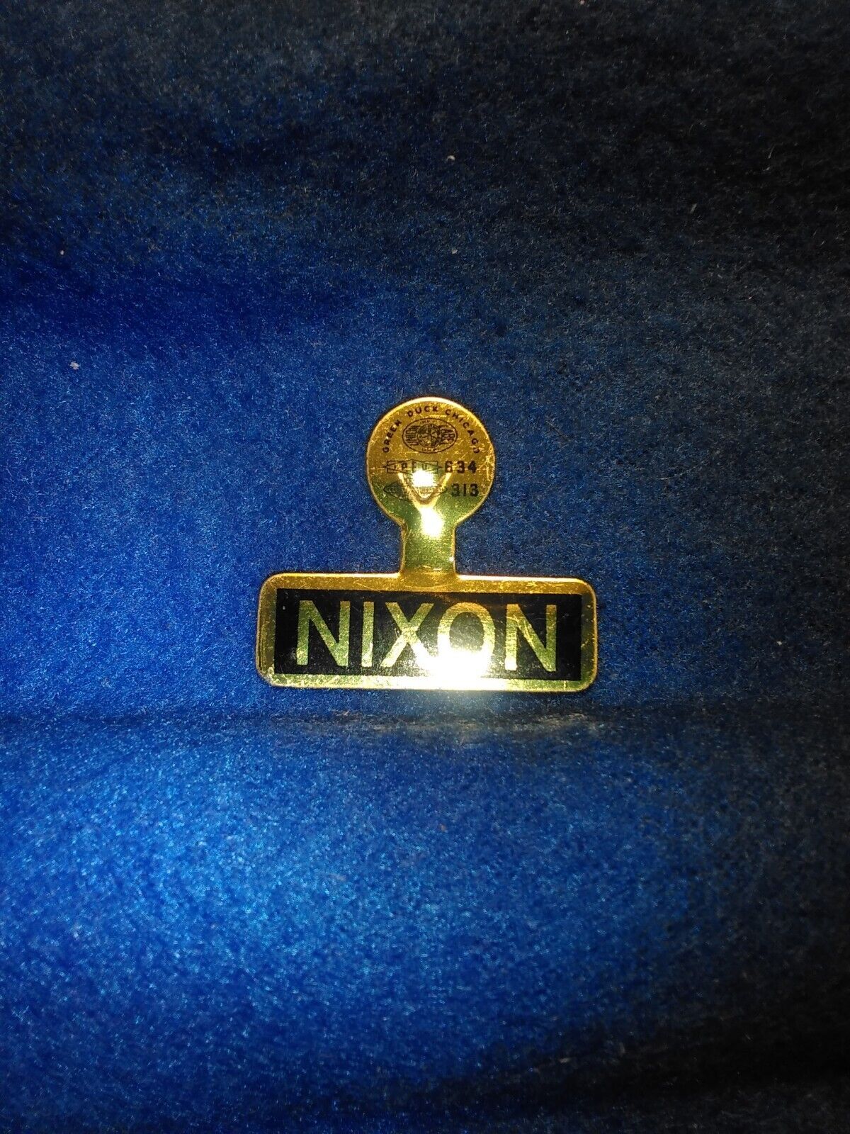 Vintage Historical Event 1968 Presidential Campaign Nixon Metal Lapel Pin Button