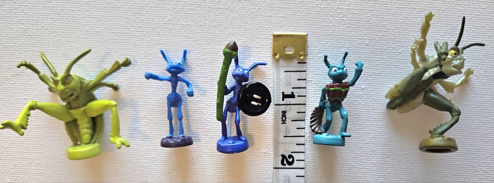 Vintage Lot of 5 Disney Pixar A Bugs Life Characters Toys Mini Action Figures 