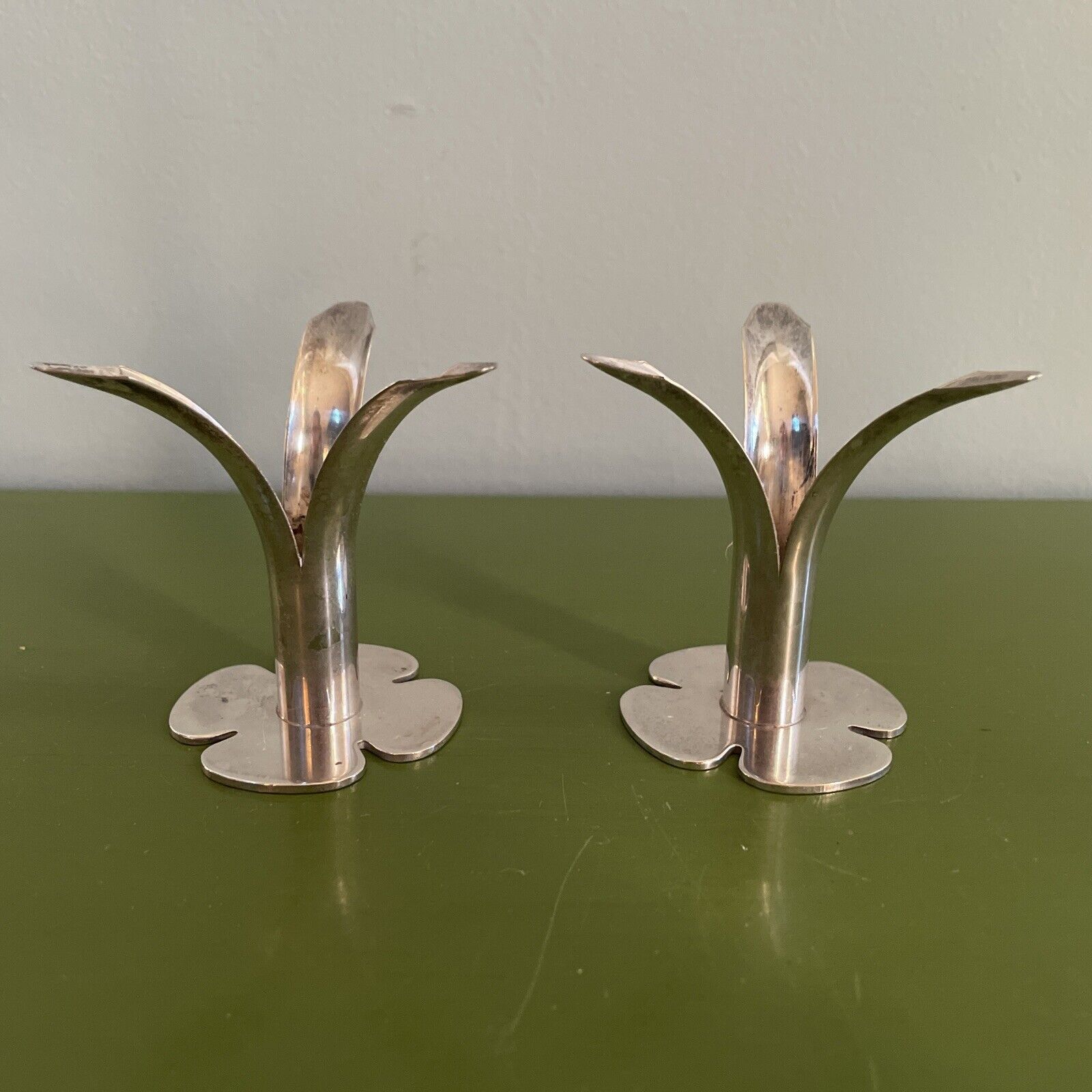 Set of 2 Vintage Norwegian Norway Silver Plate 3 Leaf Candle Holders 2-3/8” Tall
