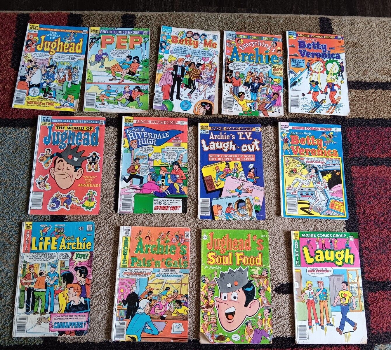 Vintage Archie Comic Books Lot of 13 Betty Jughead Veronica Bronze and Modern