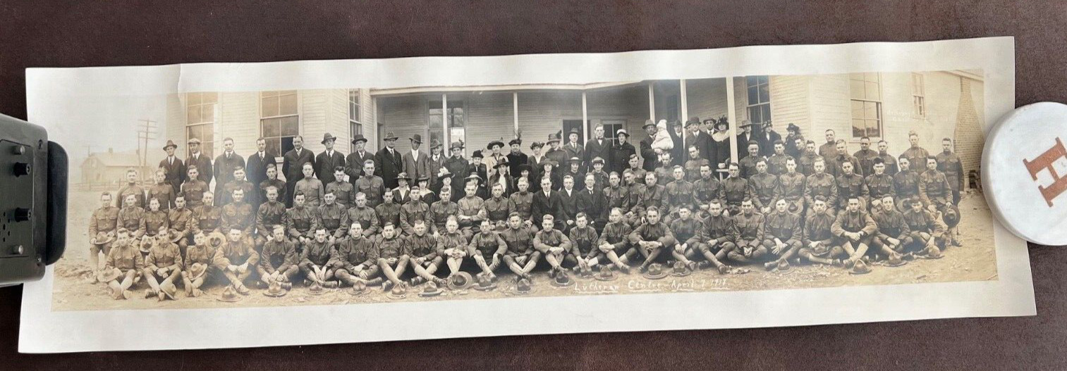 Original WW1 World War 1 Large Panorama Photograph of soldiers. About 10\