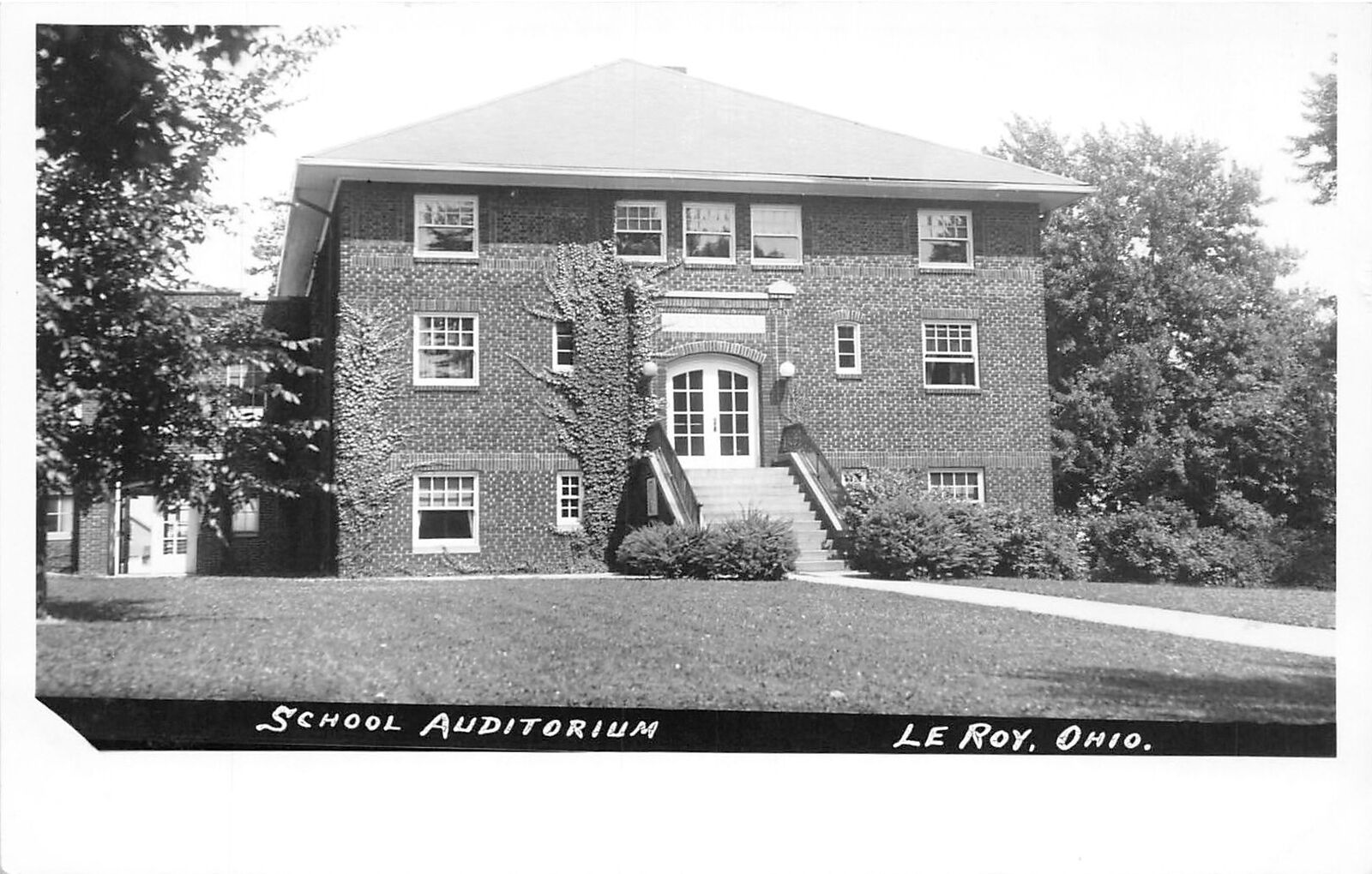 J64/ LeRoy Ohio RPPC Postcard c1950s School Auditorium Building  321