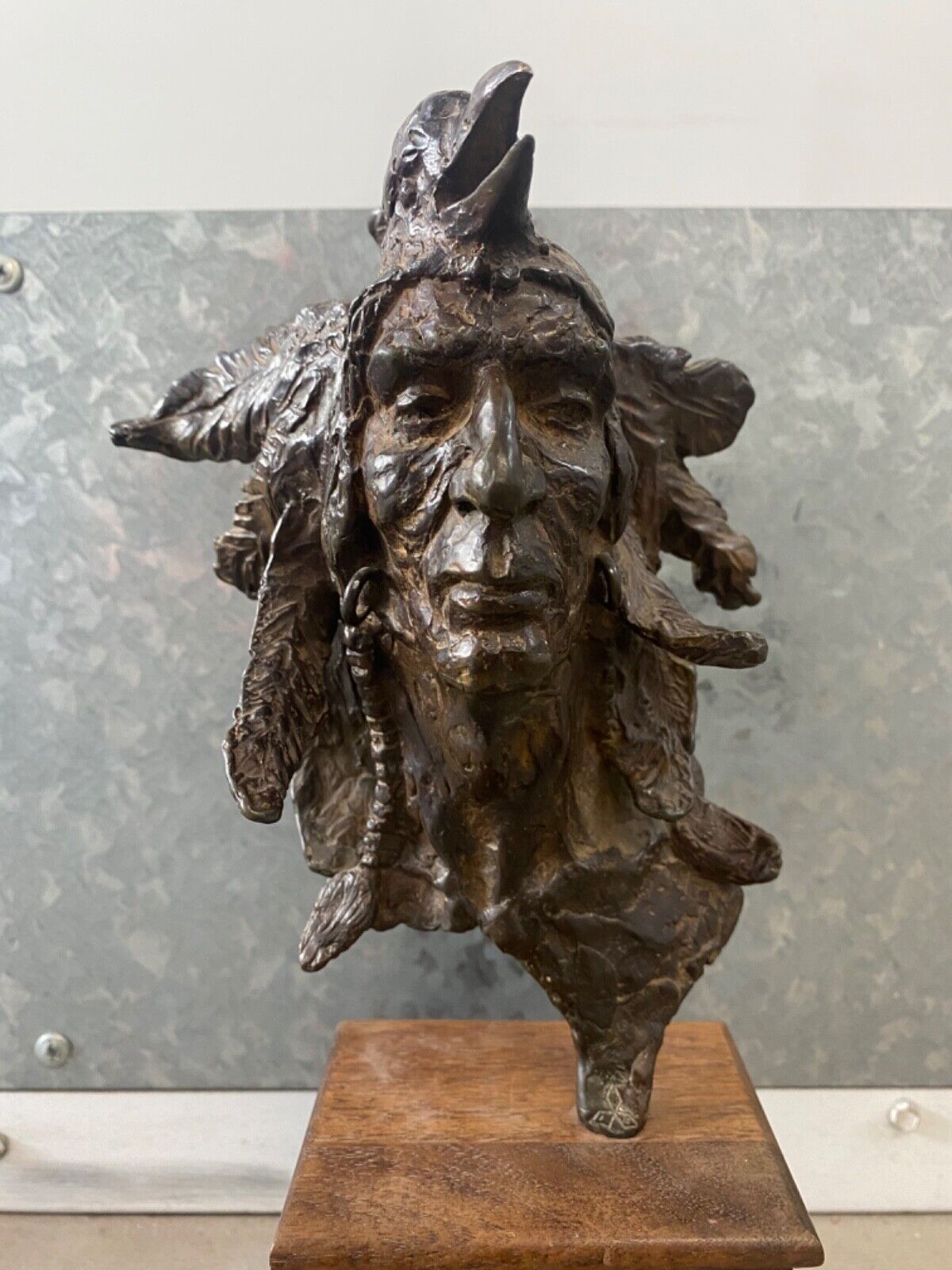 🔥Fine Important Southwest Native American Indian Bronze Sculpture, Lincoln Fox