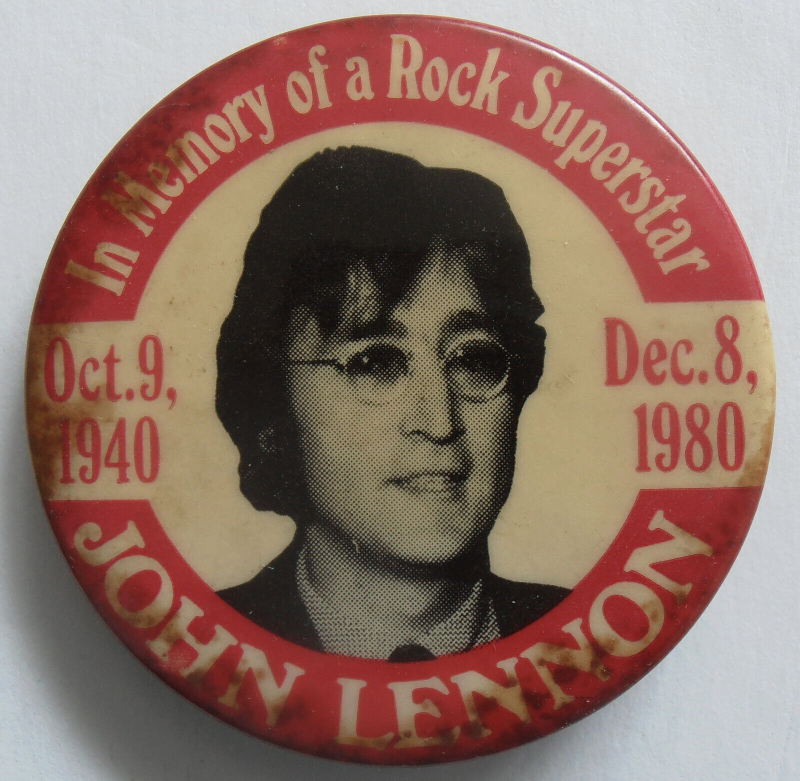 John Lennon In Memory of a Rock Superstar Vintage Pin-Back Button