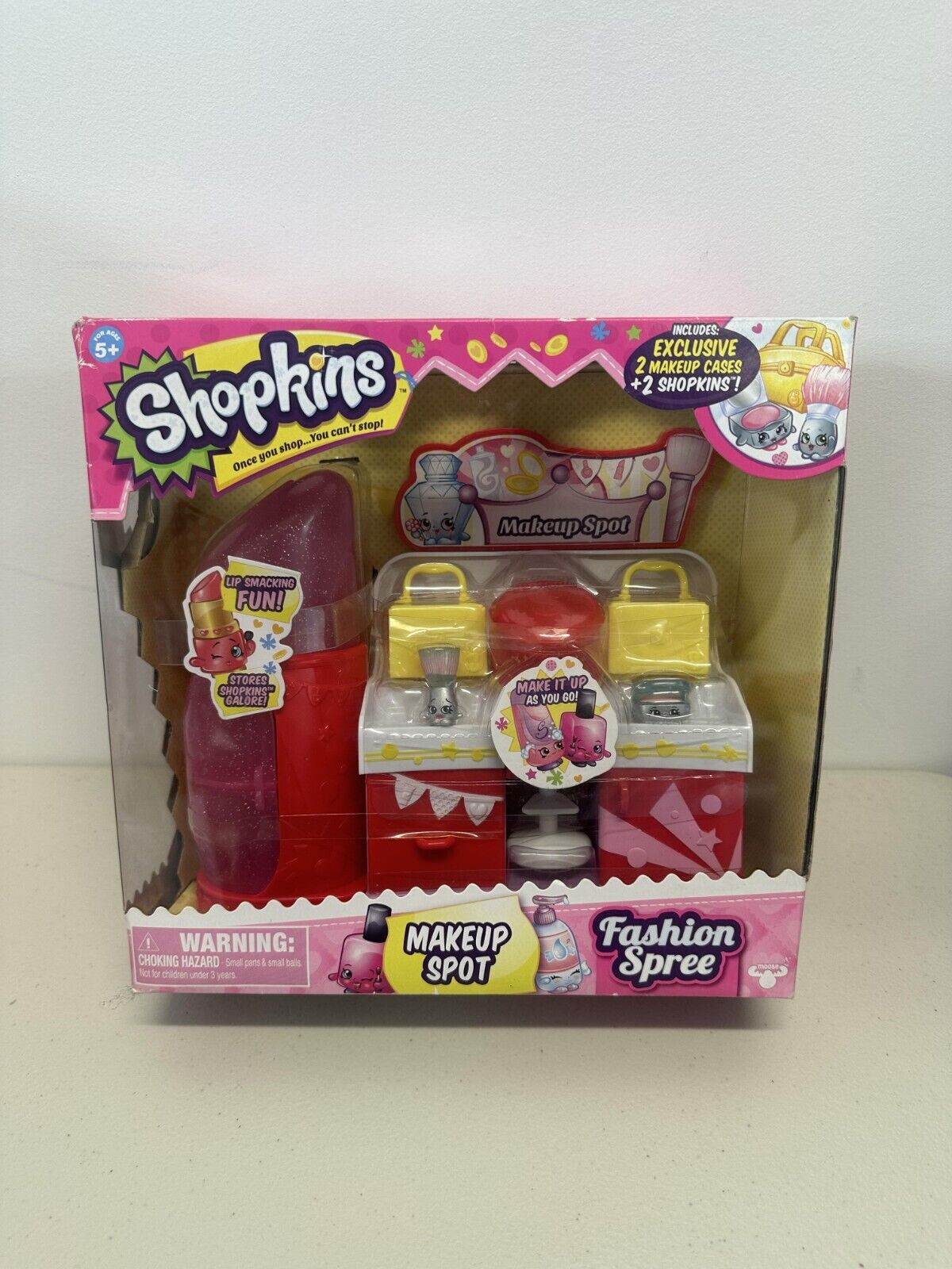 Shopkins Fashion Spree - Make Up Spot Toy Set - NEW IN BOX Slightly Damaged Box