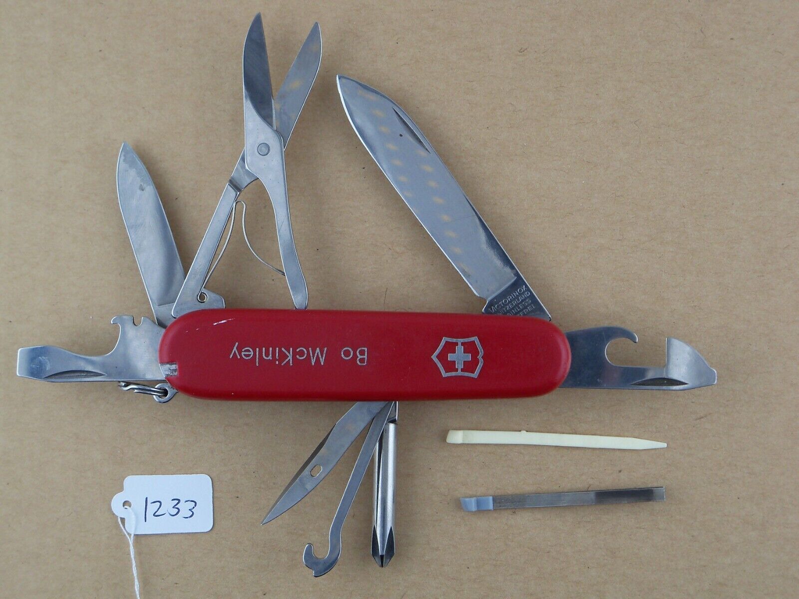 Victorinox Super Tinker Swiss Army Pocket Knife ; Bo McKinley; Very Good