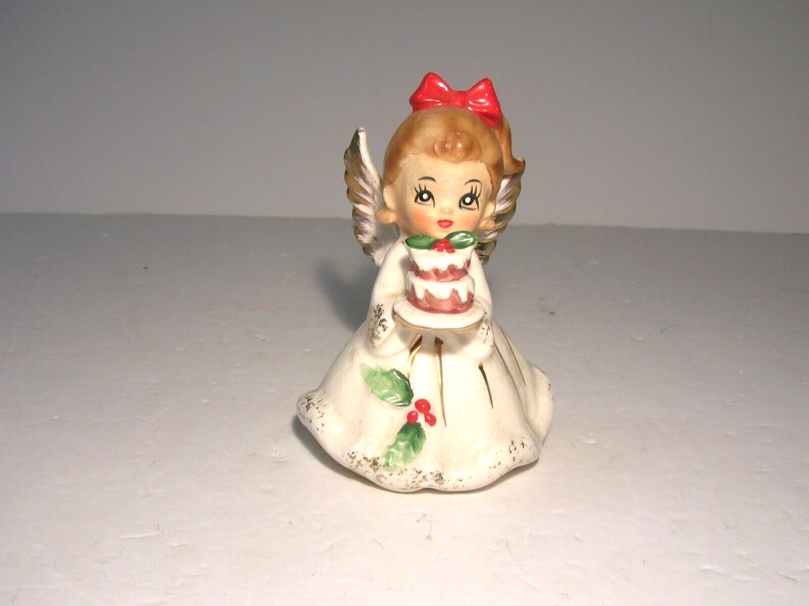 Vintage 1950s Porcelain Christmas Angel Holding Cake Japan 
