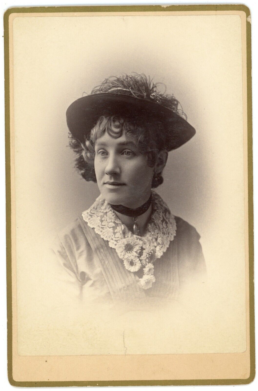 CIRCA 1880'S CABINET CARD Beautiful Woman Fancy Dress & Hat Sherman Rochester NY