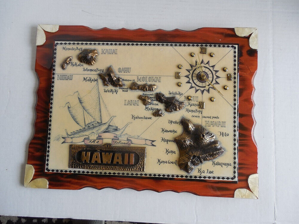 Beautiful Hawaiian Map Clock Vintage Wooden Frame working 17,5\