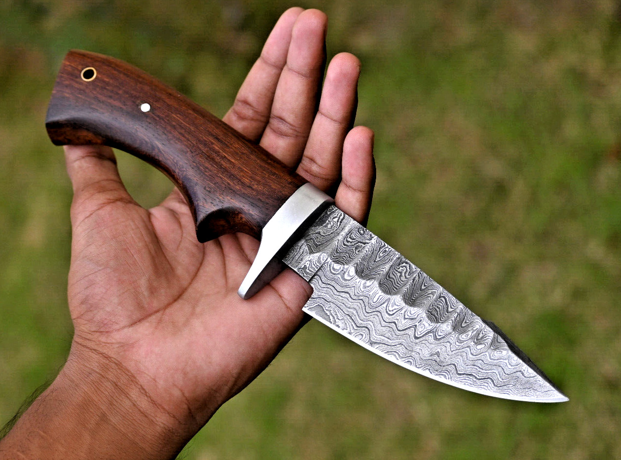 Custom Made Damascus Tracker Hunting Knife - Hand Forged Damascus Steel 2540