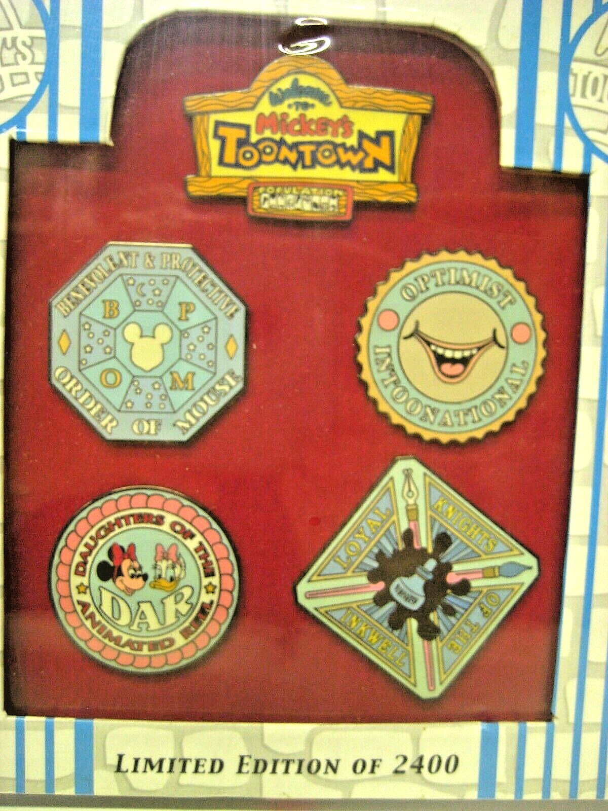 Disneyland Mickey\'s TOONTOWN Set of 5 Pins Limited Edition of 2400