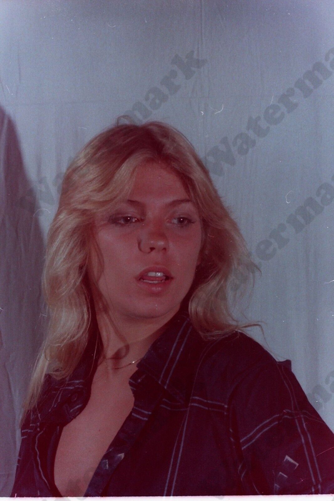 1970s casual portrait of pretty blonde woman vintage 35mm Negative  Ag17