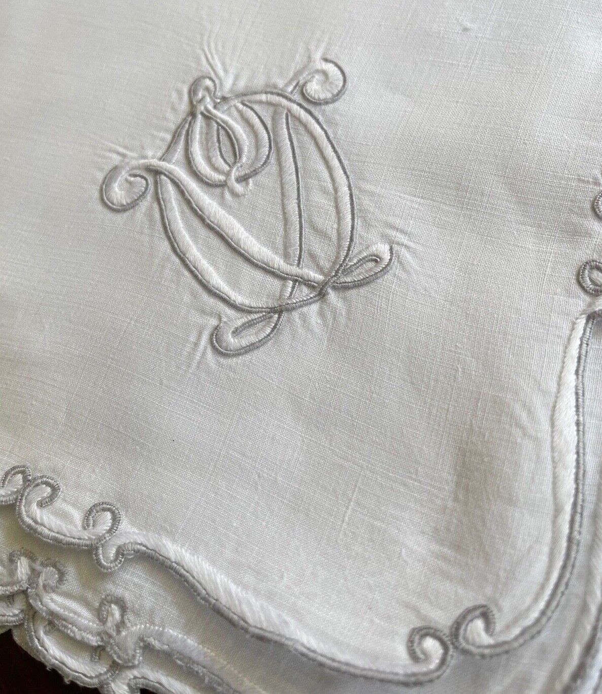 Vintage Constance Leiter Madeira Hand Embroidered White Linen Napkins  YY051