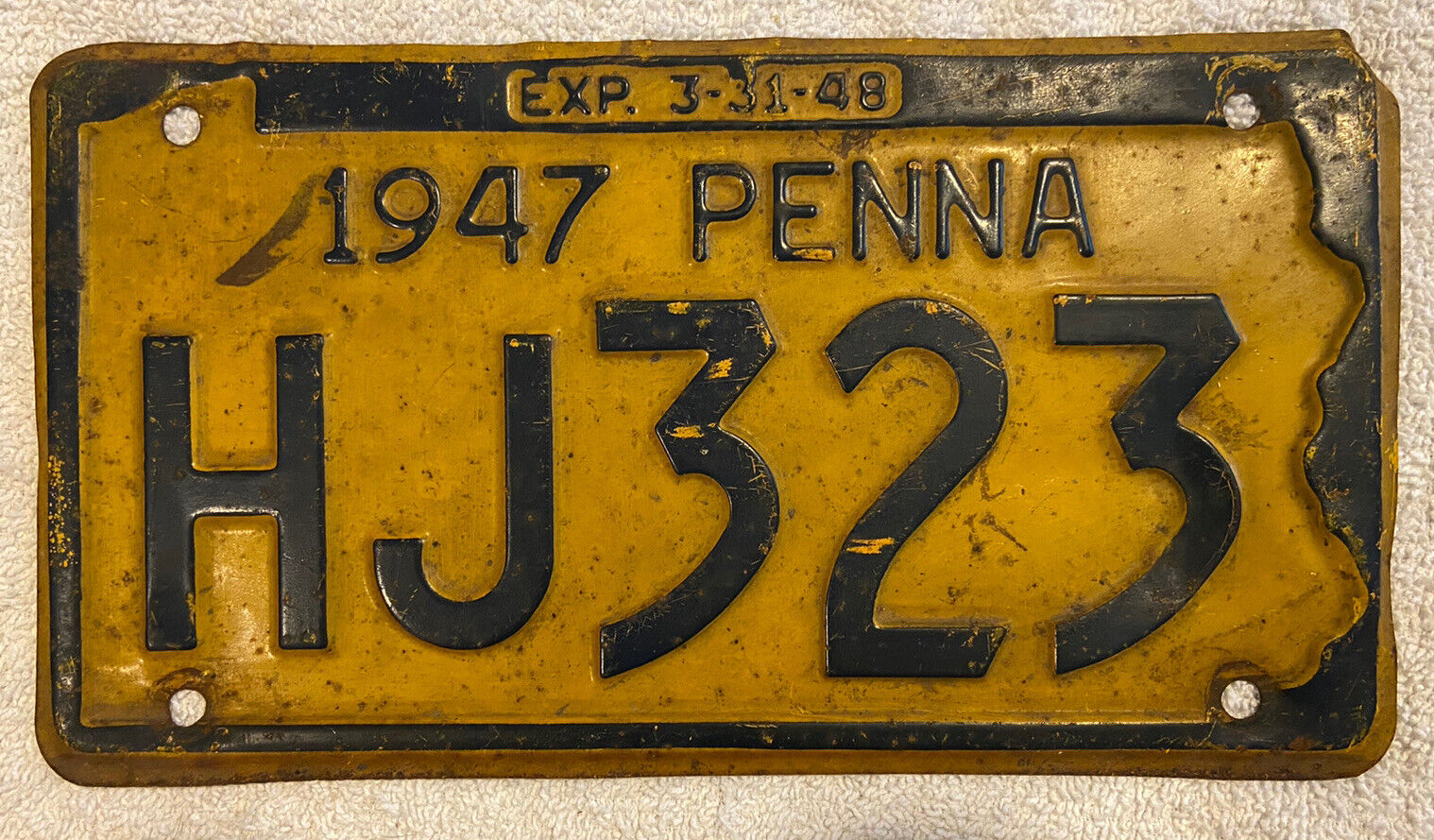VINTAGE ORIGINAL 1947 PENNSYLVANIA LICENSE PLATE  See My Other Plates